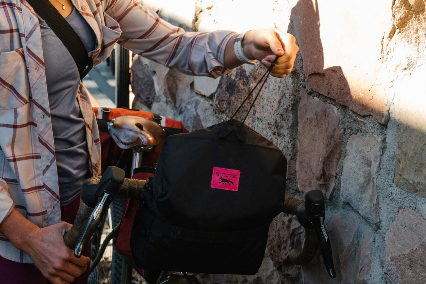 Capstone Handlebar Bag